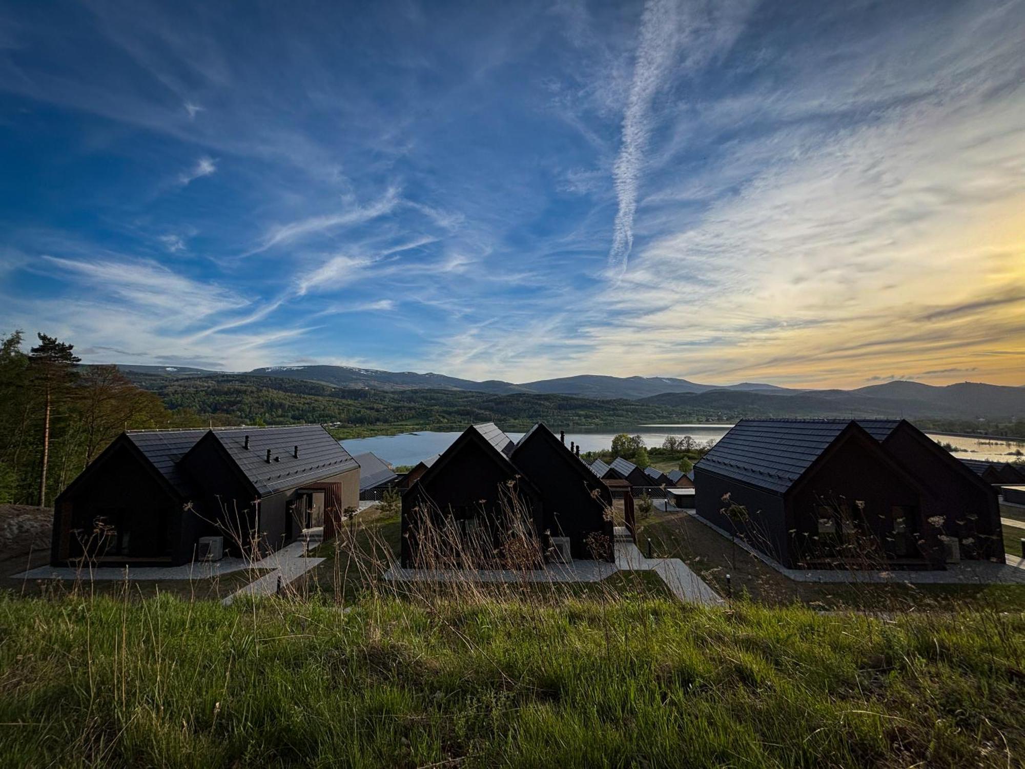 Wille W Lake Hill Karkonosze Resort & Spa Sosnowka  Exterior photo